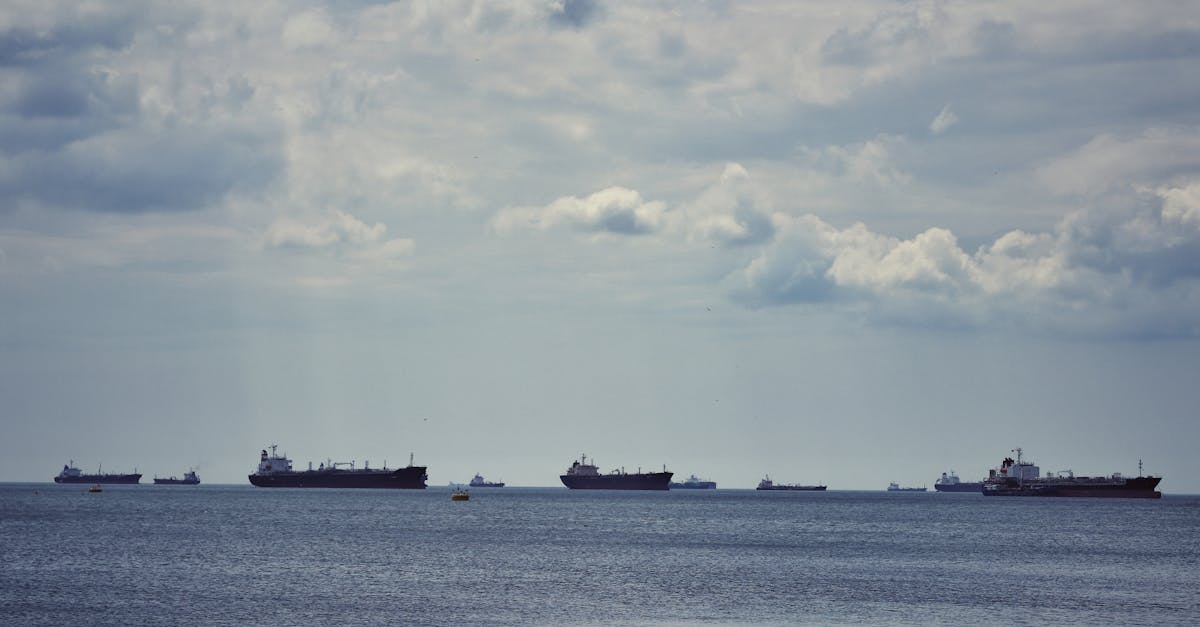 Post-Iran War: The Shipping Strait Dilemma