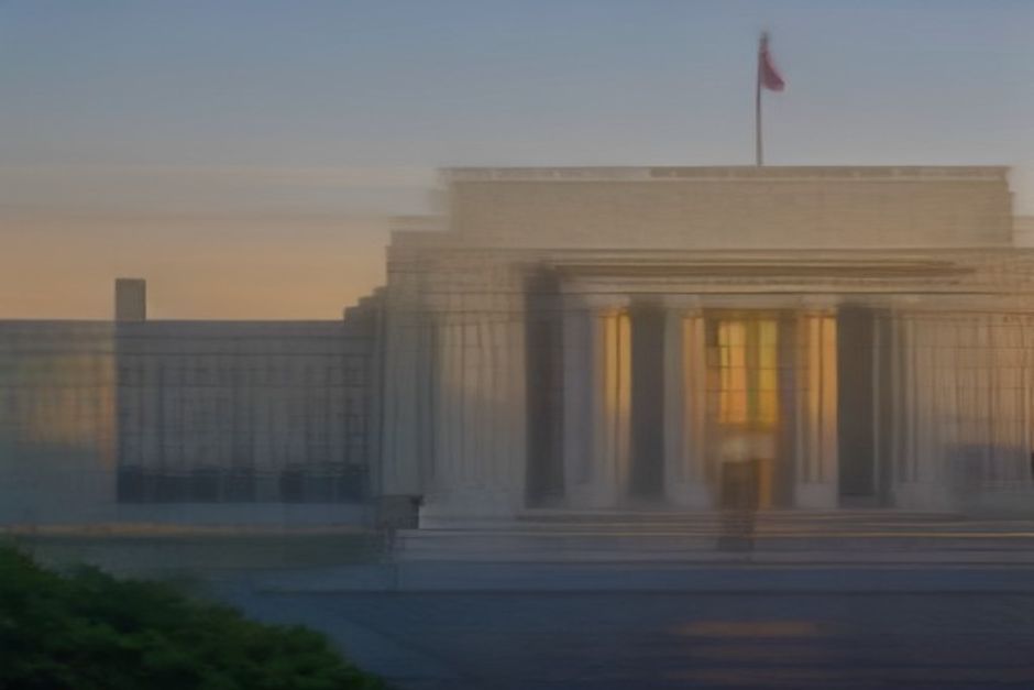 Fed Dissenters Warn of Future Rate Hike Risk