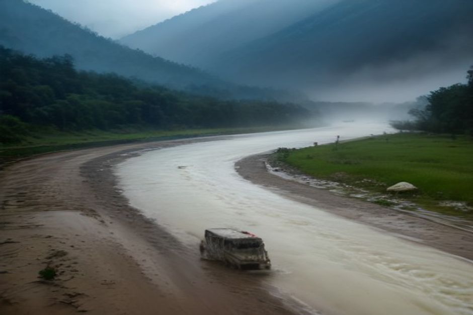 Nepal Floods: Rescue Halts Amidst Rising River