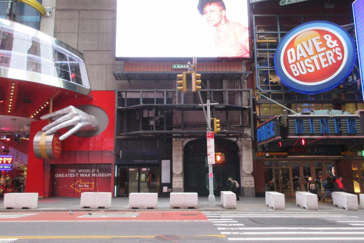 United CEO Floats Shocking American Airlines Merger Idea